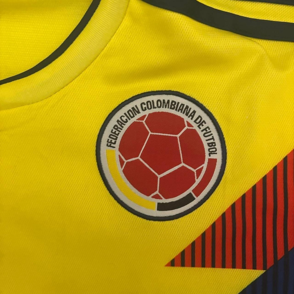Colombia National Team Jersey (World Cup 2018) - Picture 2 of 7